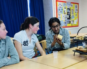 1526628596527967.jpg academic_award_holders_puzzle_nightweb.jpg