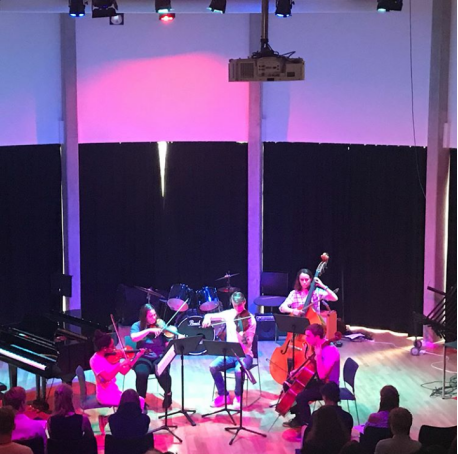 1533384152832363.png blob.png